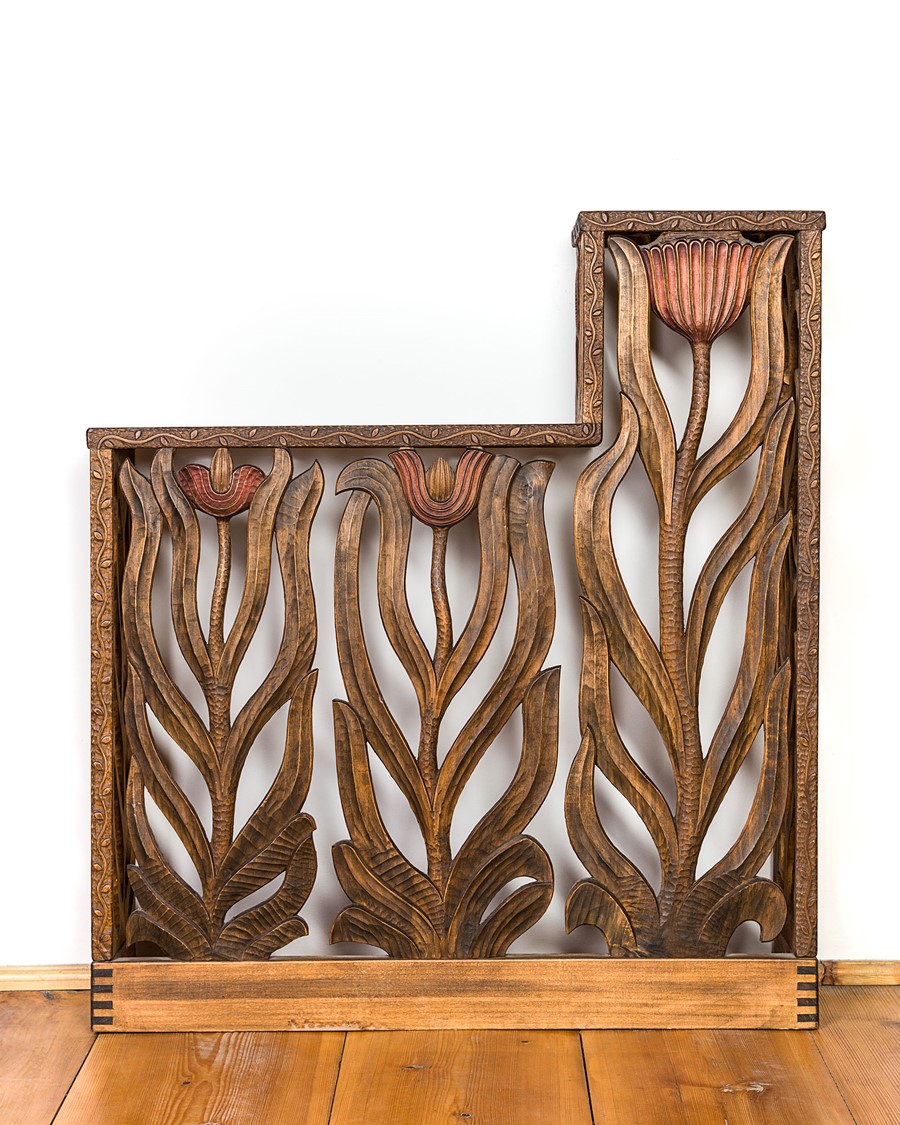 image of an ornamental radiator cover