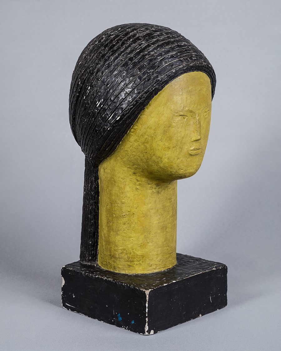 image of a female head made in plaster